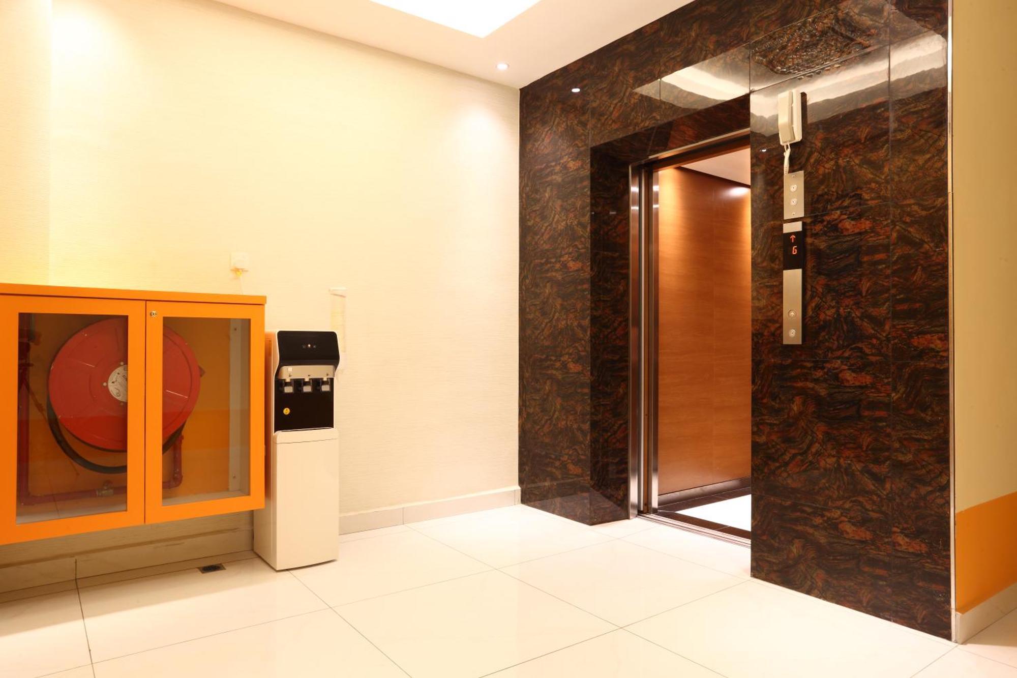 Yee Hotel Permas Jaya Johor Bahru Esterno foto