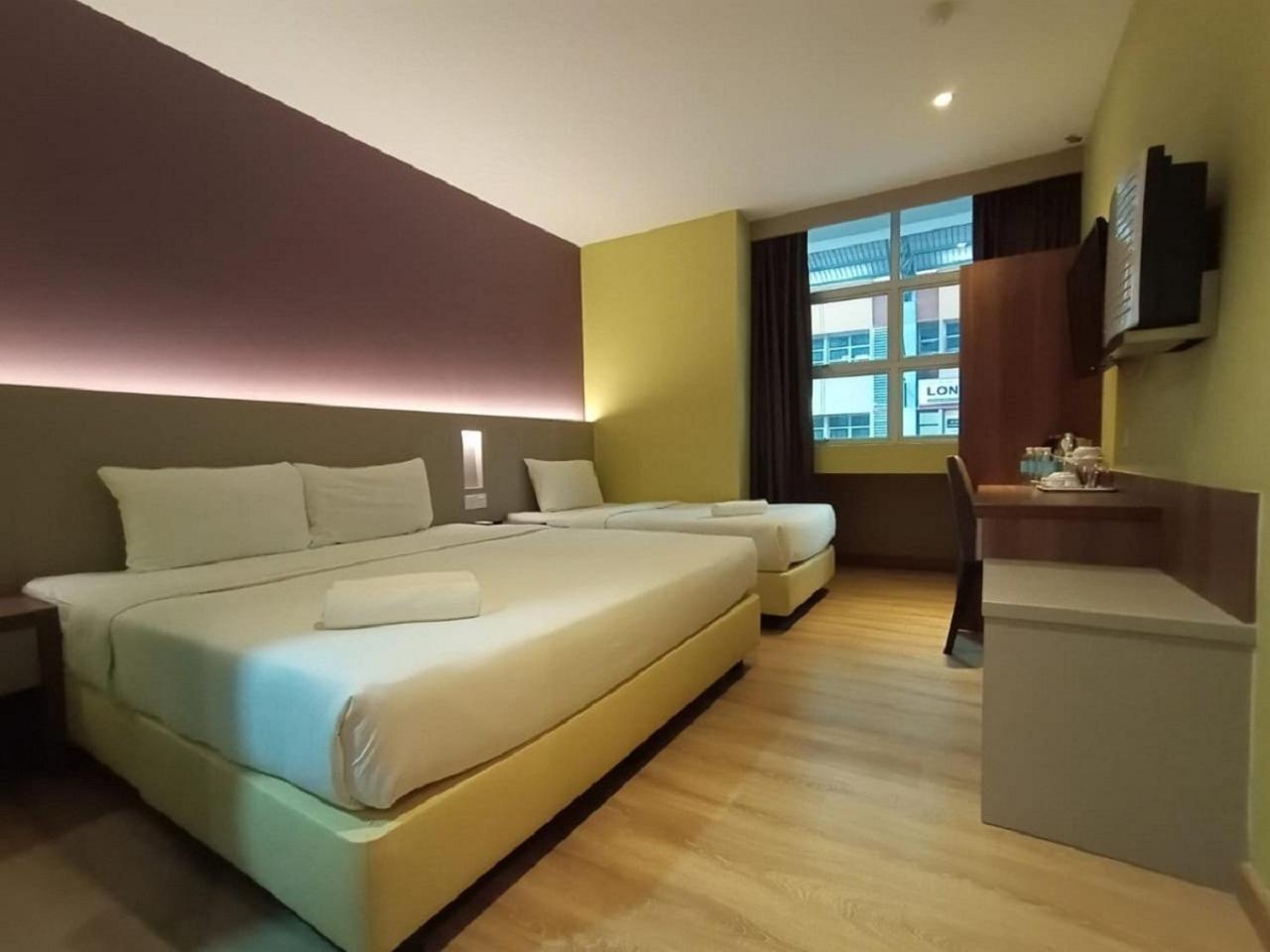 Yee Hotel Permas Jaya Johor Bahru Esterno foto